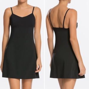 NEW! Spanx Thinstincts Convertible Slip